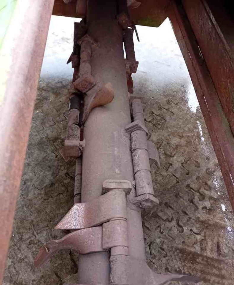 Baselier LKA170 frontloofklapper oogstmachines - Ботвоудалитель: фото 5 Baselier LKA170 frontloofklapper oogstmachines - Ботвоудалитель: фото 5