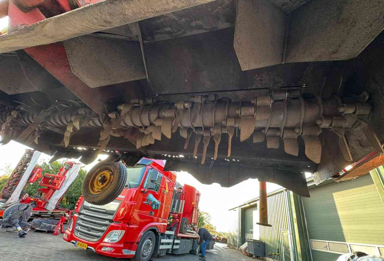 Grimme KS3000 - Ботвоудалитель: фото 4 Grimme KS3000 - Ботвоудалитель: фото 4