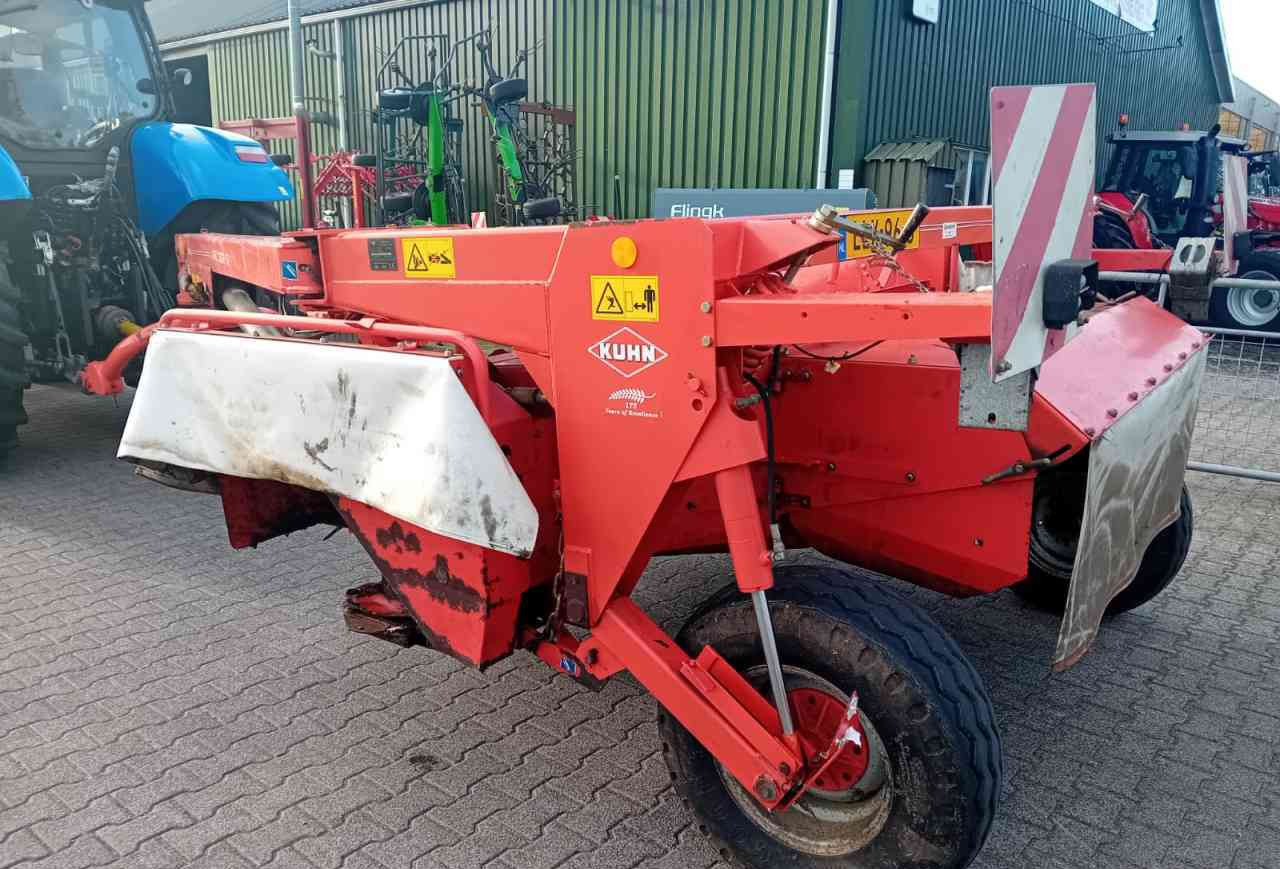 Kuhn FC302G getrokken schijvenmaaier *Verkocht/sold* - Косилка: фото 2 Kuhn FC302G getrokken schijvenmaaier *Verkocht/sold* - Косилка: фото 2