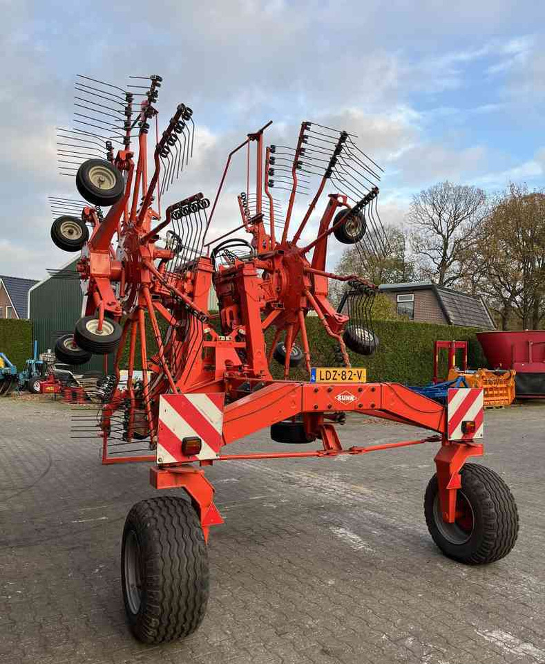 Kuhn GA 8521 zwadhark zwiller rugger rake weidebouwmachines - Сеноворошилка: фото 5 Kuhn GA 8521 zwadhark zwiller rugger rake weidebouwmachines - Сеноворошилка: фото 5