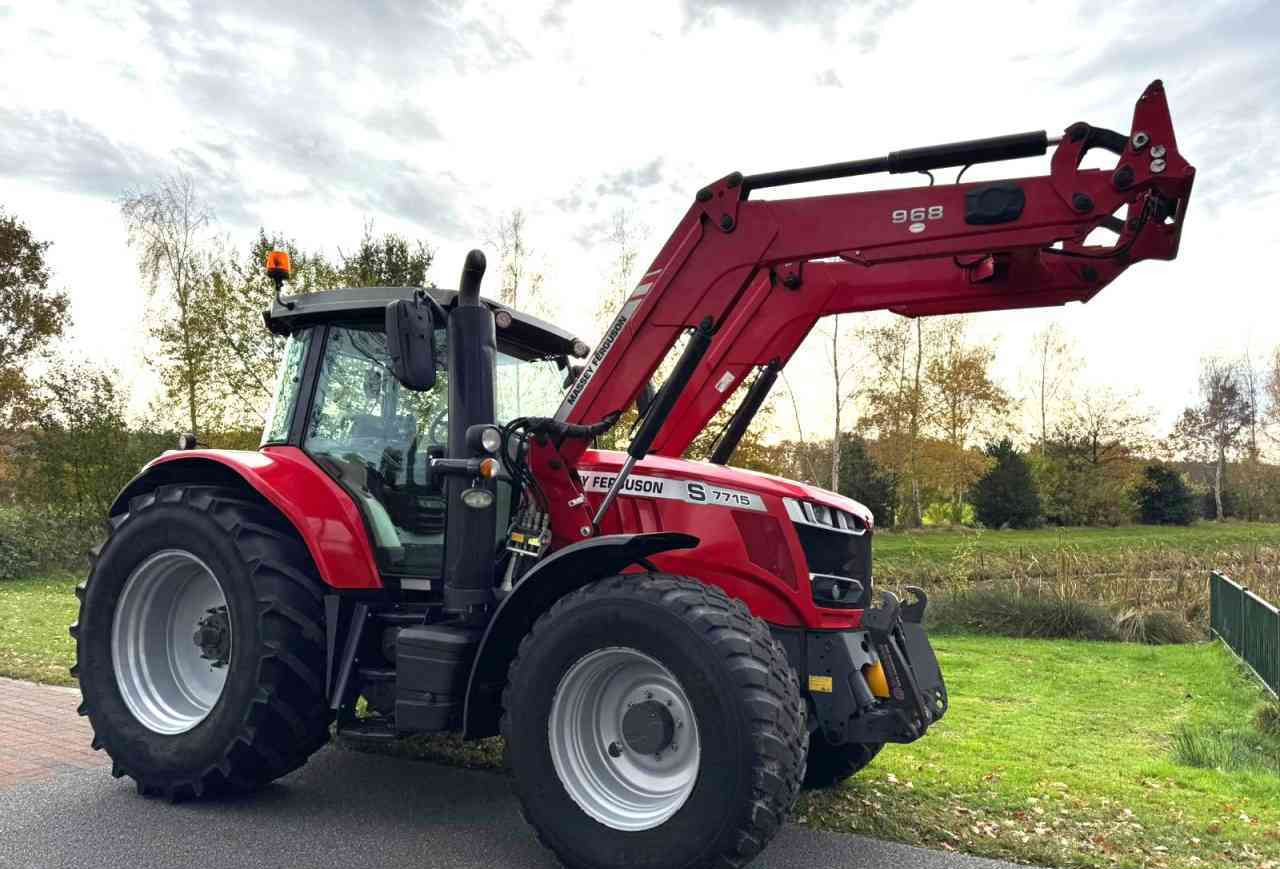 Massey Ferguson 7715S Dyna-6 Efficient Tractoren - Трактор: фото 2 Massey Ferguson 7715S Dyna-6 Efficient Tractoren - Трактор: фото 2