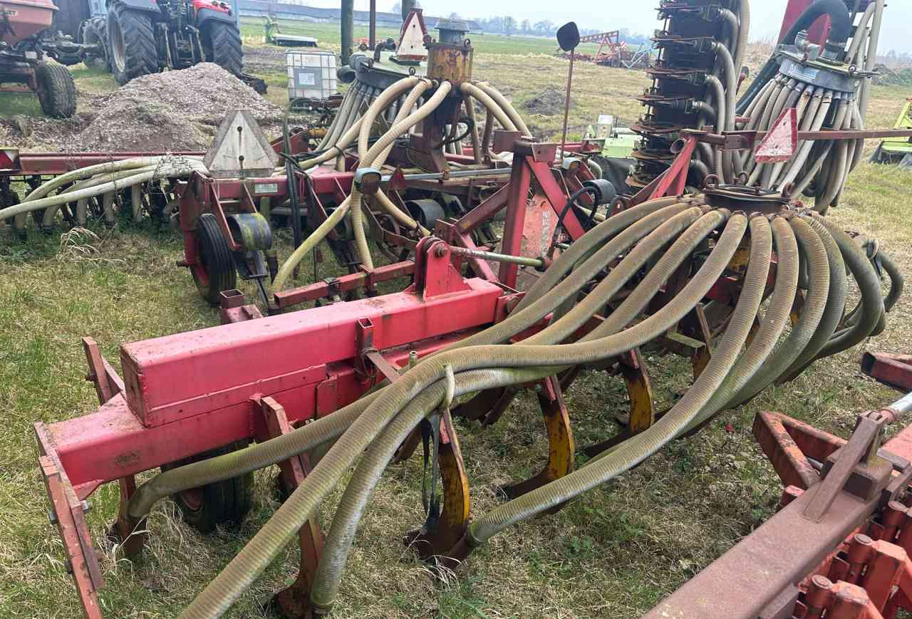 Peecon Bouwlandinjecteur, mestverwerking - Адаптер для внутрипочвенного внесения удобрений: фото 4 Peecon Bouwlandinjecteur, mestverwerking - Адаптер для внутрипочвенного внесения удобрений: фото 4