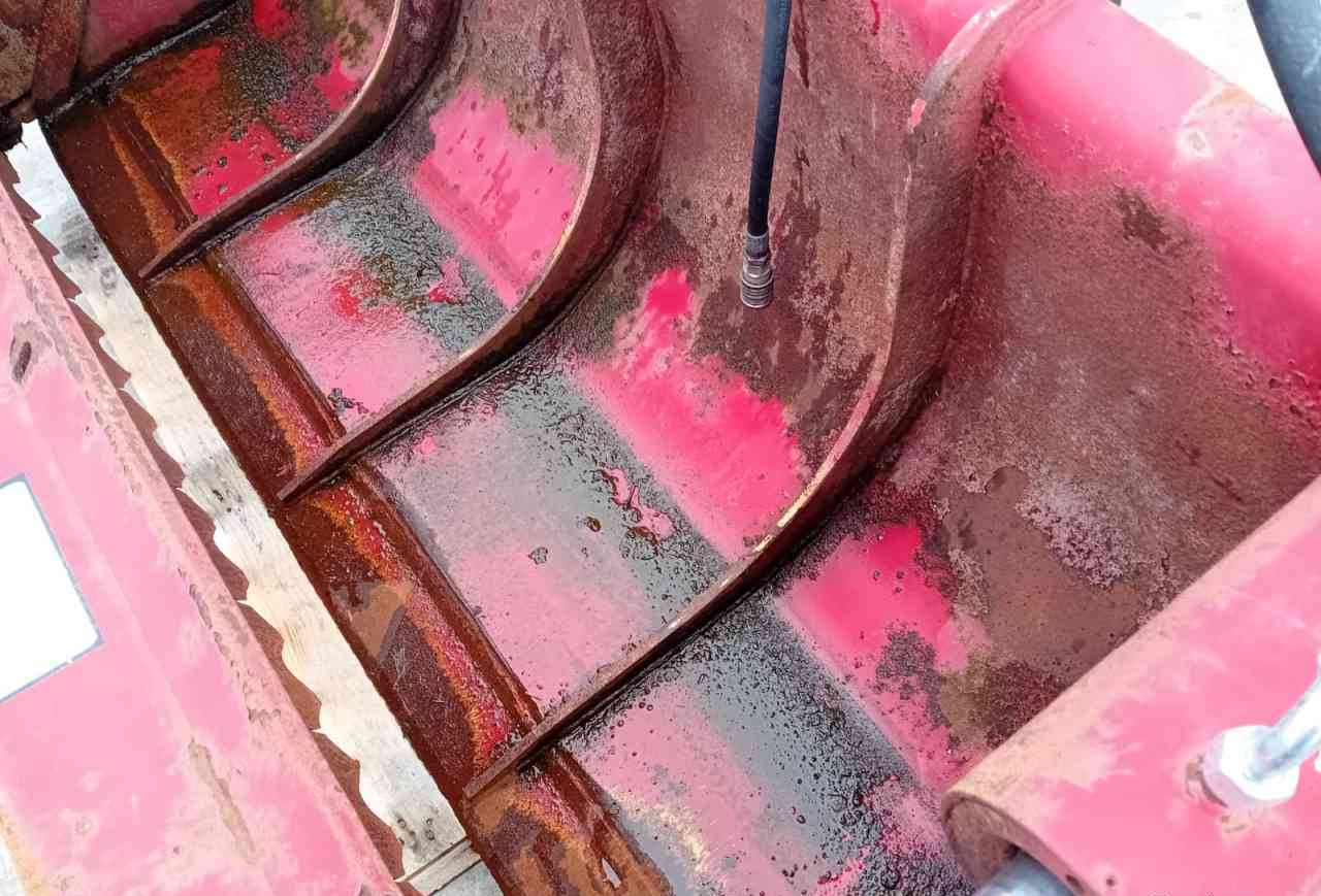 Redrock Allround 85-200 kuilhapper Volvo L30 aansl. voermachines - Техника для силоса: фото 5 Redrock Allround 85-200 kuilhapper Volvo L30 aansl. voermachines - Техника для силоса: фото 5