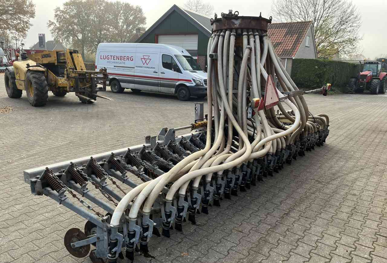 Slootsmid SK 6 M graslandbemester mestverwerking - Адаптер для внутрипочвенного внесения удобрений: фото 4 Slootsmid SK 6 M graslandbemester mestverwerking - Адаптер для внутрипочвенного внесения удобрений: фото 4