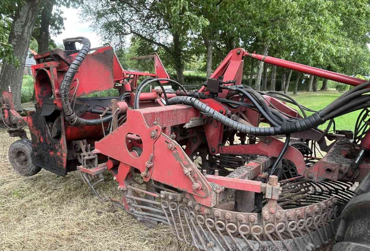 WKM Agrifac WKM BIG SIX Bietenrooier, rooimachines, oogstmachines. - Свеклоуборочный комбайн: фото 5 WKM Agrifac WKM BIG SIX Bietenrooier, rooimachines, oogstmachines. - Свеклоуборочный комбайн: фото 5