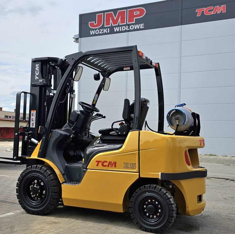 Новый Газовый погрузчик TCM FGE25-E2 UNUSED TRIPLEX 4700mm: фото 7 Новый Газовый погрузчик TCM FGE25-E2 UNUSED TRIPLEX 4700mm: фото 7