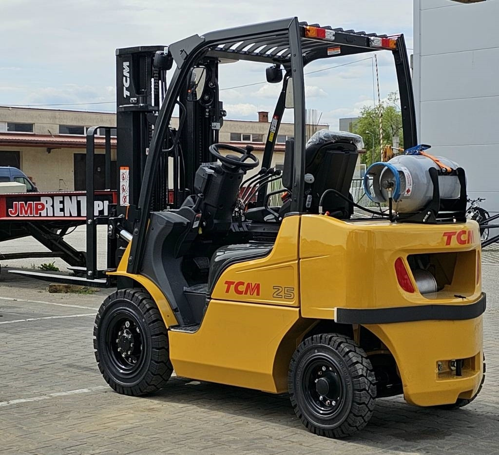 Новый Газовый погрузчик TCM FGE25-E2 UNUSED TRIPLEX 4700mm: фото 9 Новый Газовый погрузчик TCM FGE25-E2 UNUSED TRIPLEX 4700mm: фото 9