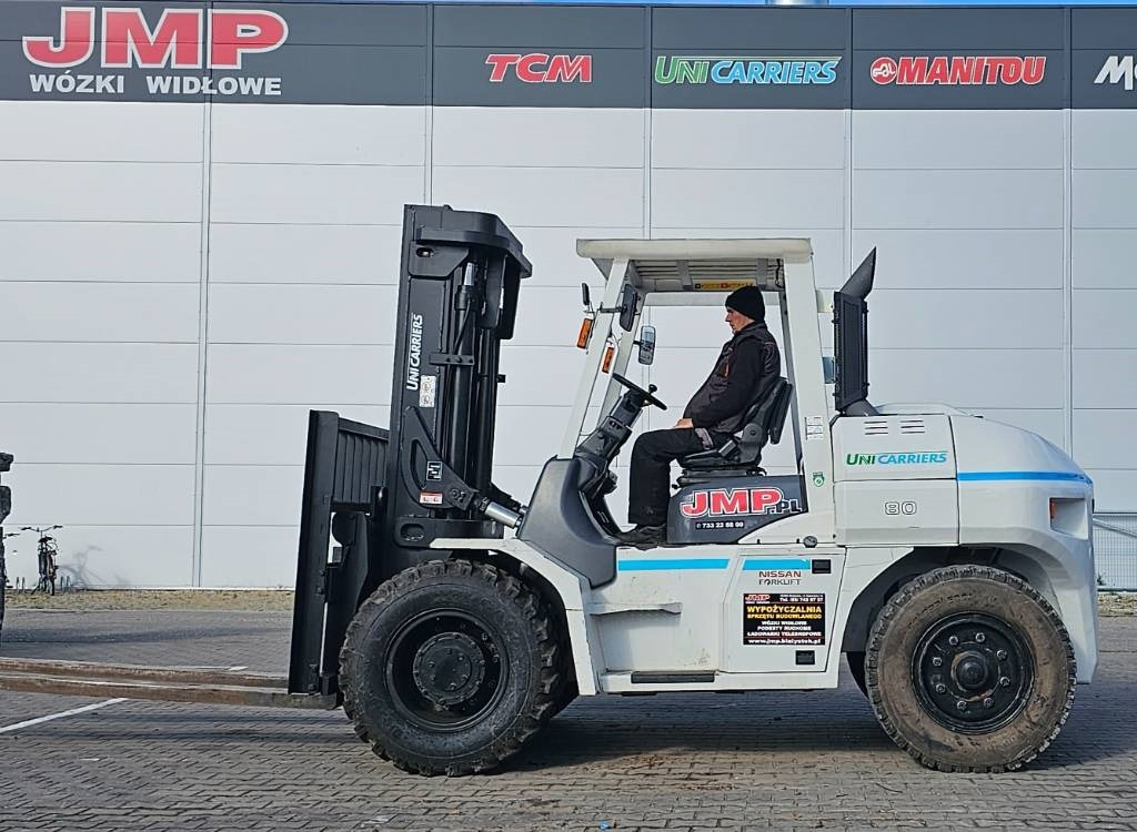 Дизельный погрузчик UniCarriers ZX80 FD80-3 DUPLEX 3m: фото 8 Дизельный погрузчик UniCarriers ZX80 FD80-3 DUPLEX 3m: фото 8