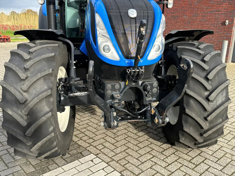 New Holland T5.140 Autocommand - Трактор: фото 5 New Holland T5.140 Autocommand - Трактор: фото 5