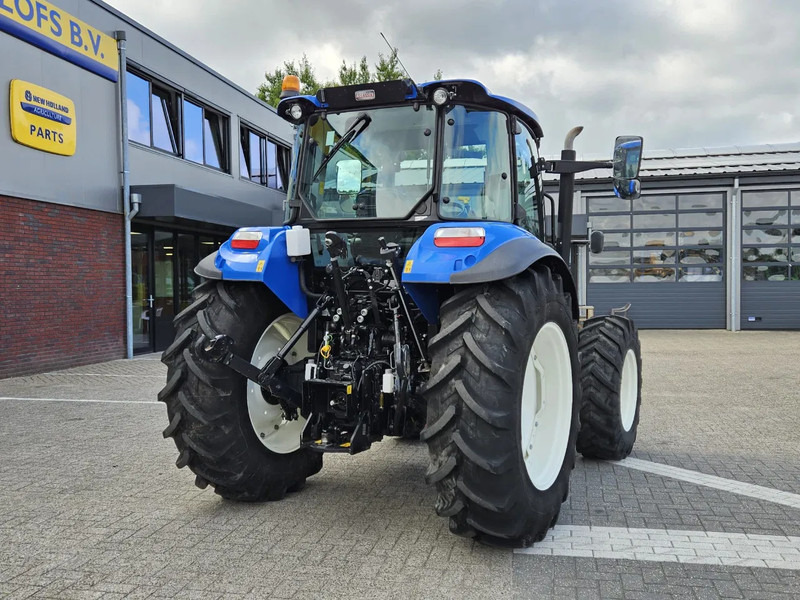 New Holland T5.85 Dual command - Трактор: фото 5 New Holland T5.85 Dual command - Трактор: фото 5