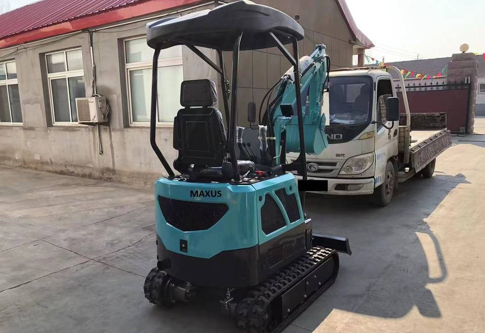 NEW MAXUS Kubota Excavator Euro 5 Warranty up to 10 YEARS НОВА копарка MAXUS Kubota Euro 5 Гарантія до 10 РОКІВ NOWA koparka MAXUS Kubota Euro 5 Gwarancja do 10 LAT - Мини-экскаватор: фото 4 NEW MAXUS Kubota Excavator Euro 5 Warranty up to 10 YEARS НОВА копарка MAXUS Kubota Euro 5 Гарантія до 10 РОКІВ NOWA koparka MAXUS Kubota Euro 5 Gwarancja do 10 LAT - Мини-экскаватор: фото 4
