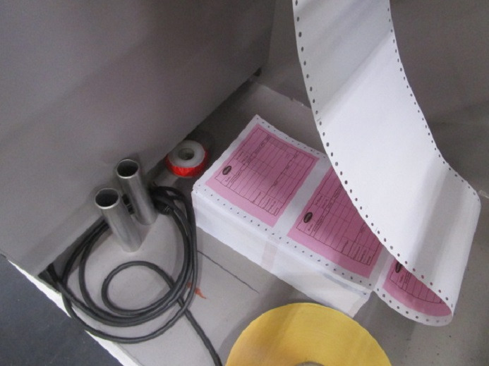 MICRO-FORMS LABELLER 18S (Klebt Etiketten auf Bogen) - Печатное оборудование: фото 3 MICRO-FORMS LABELLER 18S (Klebt Etiketten auf Bogen) - Печатное оборудование: фото 3