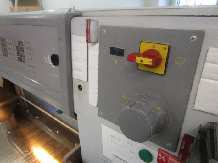 Бумагорезательная машина POLAR 78 ES: фото 6