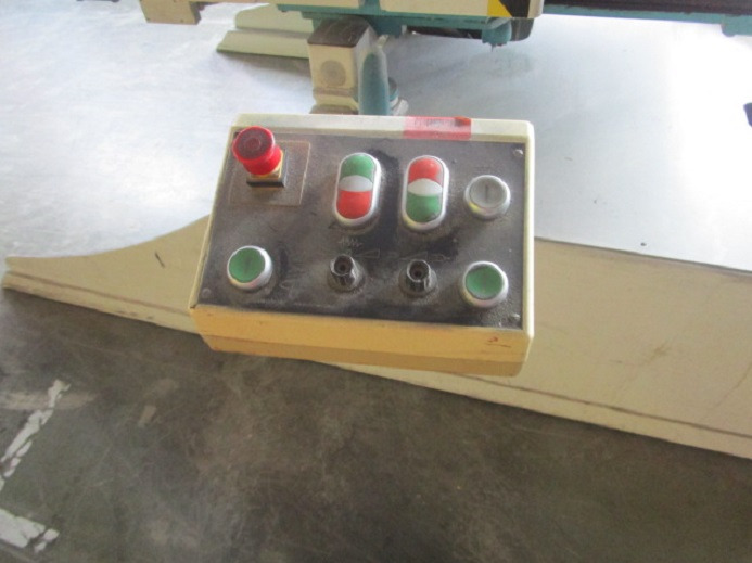 STAPELWENDER RACHNER F 1000 MIT LÜFTER UND RÜTTLER - Печатное оборудование: фото 3 STAPELWENDER RACHNER F 1000 MIT LÜFTER UND RÜTTLER - Печатное оборудование: фото 3