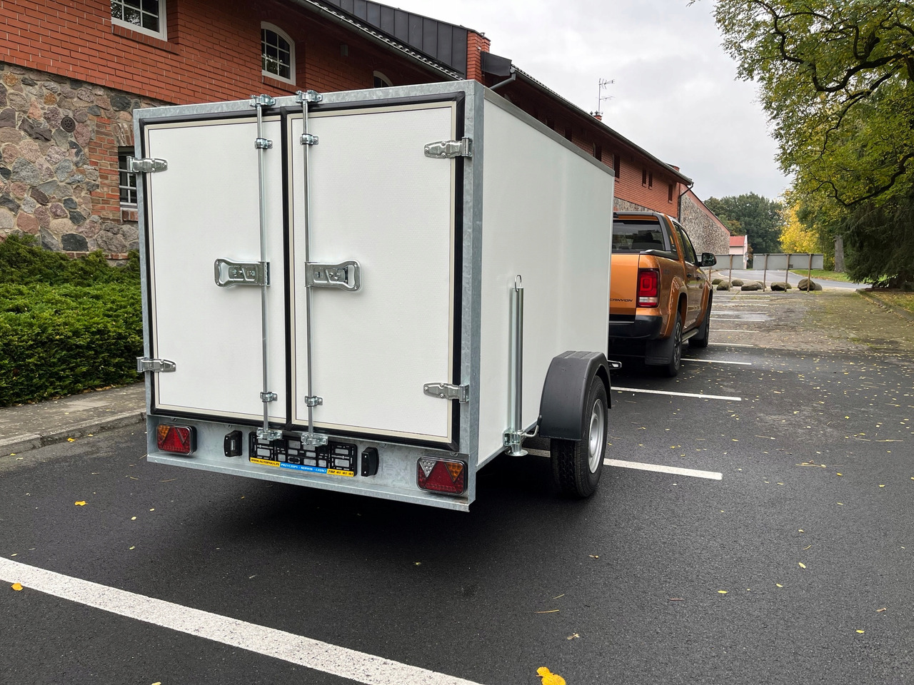PRZYCZEPA KONTENER CARGO BOX 2,6 x 1,5 ZABUDOWANA / CARGO CONTAINER TRAILER BOX 2.6 x 1.5 ENCLOSED - Прицеп-фургон: фото 4 PRZYCZEPA KONTENER CARGO BOX 2,6 x 1,5 ZABUDOWANA / CARGO CONTAINER TRAILER BOX 2.6 x 1.5 ENCLOSED - Прицеп-фургон: фото 4