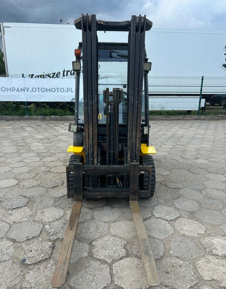 Komatsu FG25HT-16R / WÓZEK WIDŁOWY / 6831 MOTOGODZIN / 2005 ROK !! - Газовый погрузчик: фото 2 Komatsu FG25HT-16R / WÓZEK WIDŁOWY / 6831 MOTOGODZIN / 2005 ROK !! - Газовый погрузчик: фото 2