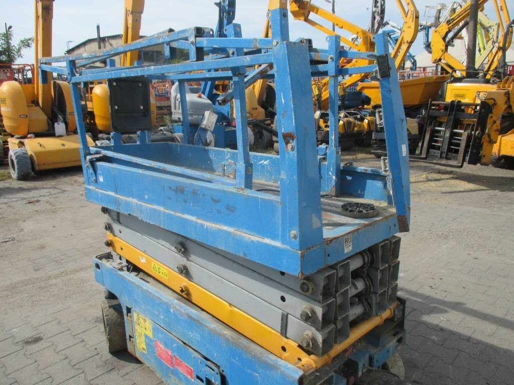 Ножничный подъемник Genie GS 1932: фото 8