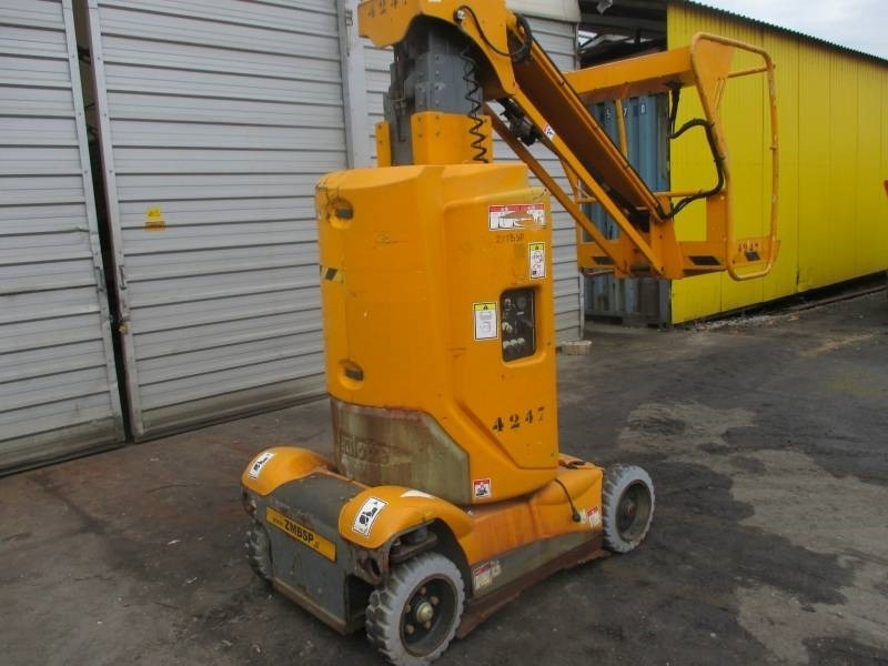 Haulotte Star 10 - Вертикальный мачтовый подъемник: фото 2 Haulotte Star 10 - Вертикальный мачтовый подъемник: фото 2