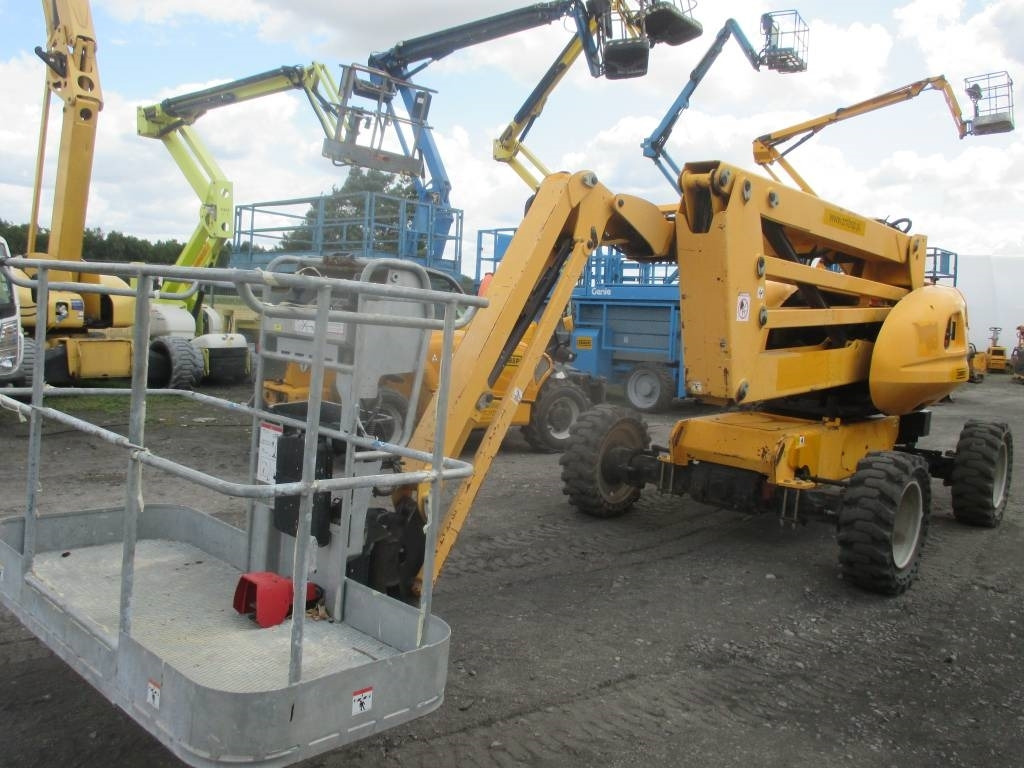 Manitou 160 ATJ - Коленчатый подъемник: фото 5 Manitou 160 ATJ - Коленчатый подъемник: фото 5