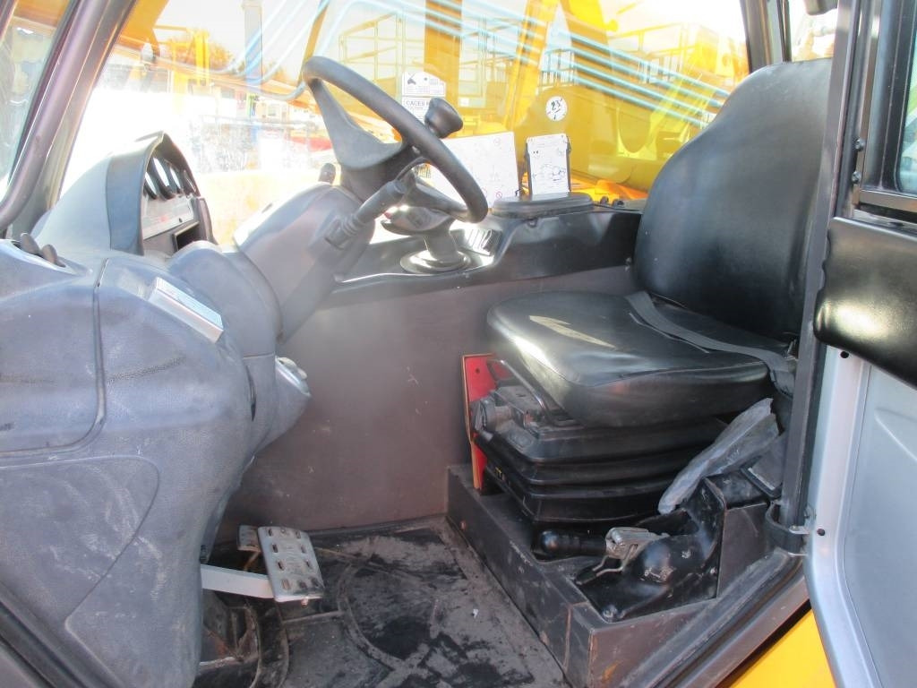 Телескопический погрузчик Manitou MT 932: фото 12