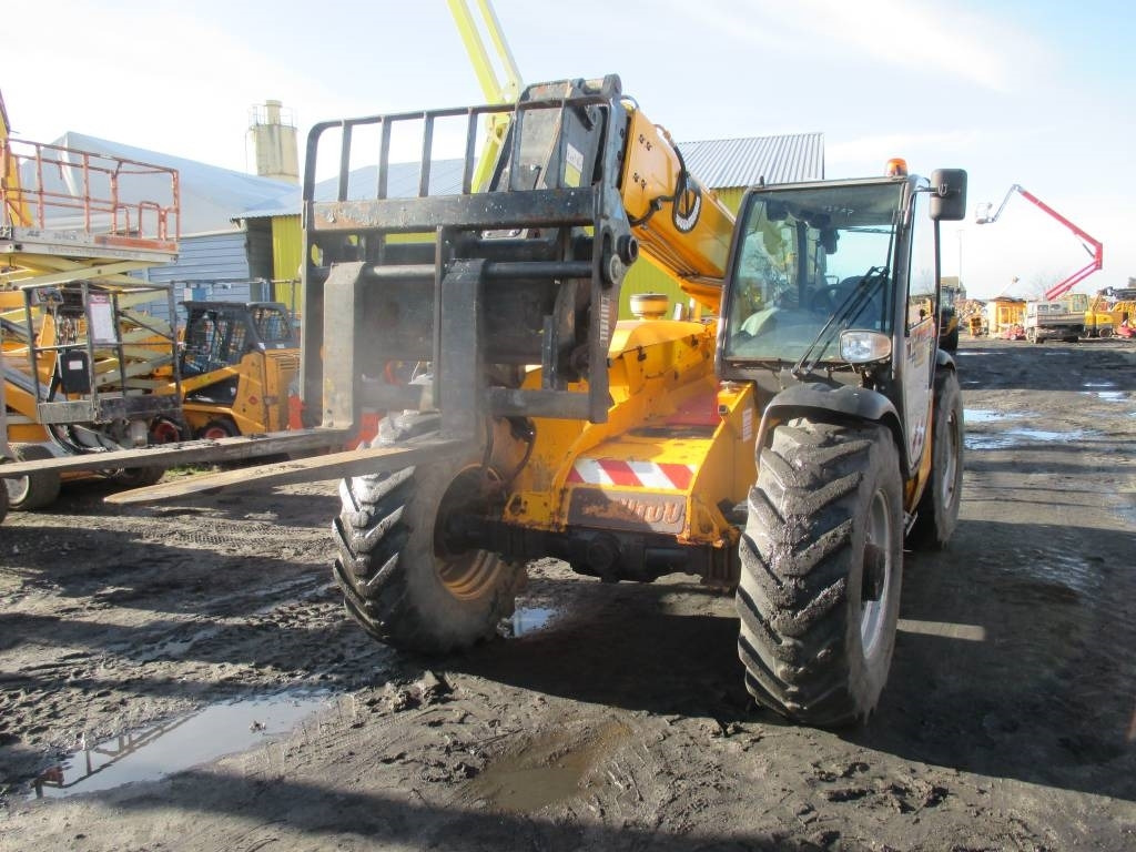 Телескопический погрузчик Manitou MT 932: фото 9