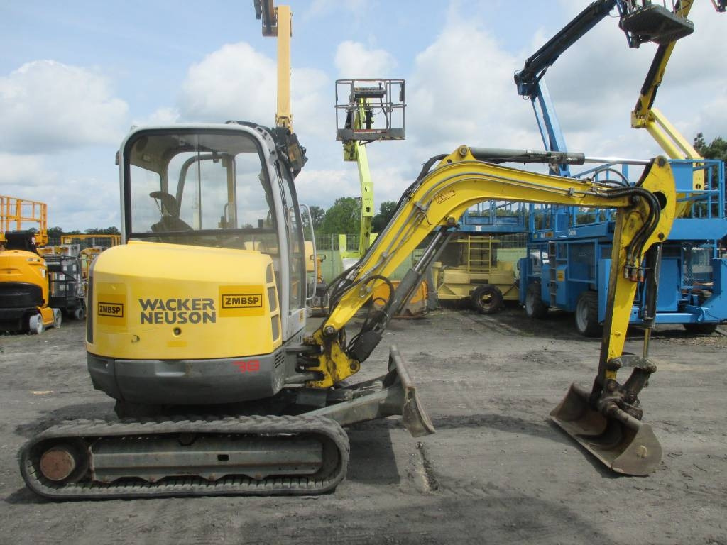 Wacker Neuson EZ 38  - Гусеничный экскаватор: фото 1 Wacker Neuson EZ 38  - Гусеничный экскаватор: фото 1