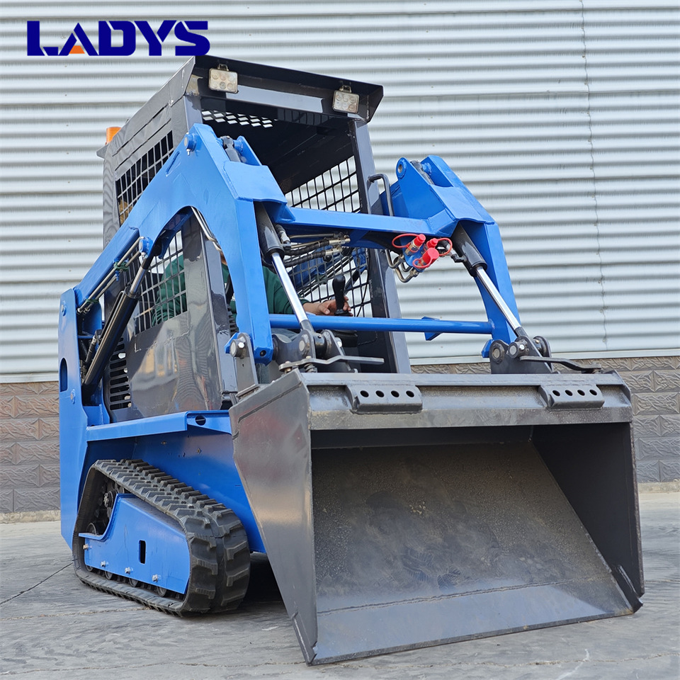 LADYS LA670 Skid Steer Euro 5/Epa Engine Kubota Mini Small Skid Steer Loader For Sale - Мини-погрузчик с бортовым поворотом: фото 1 LADYS LA670 Skid Steer Euro 5/Epa Engine Kubota Mini Small Skid Steer Loader For Sale - Мини-погрузчик с бортовым поворотом: фото 1
