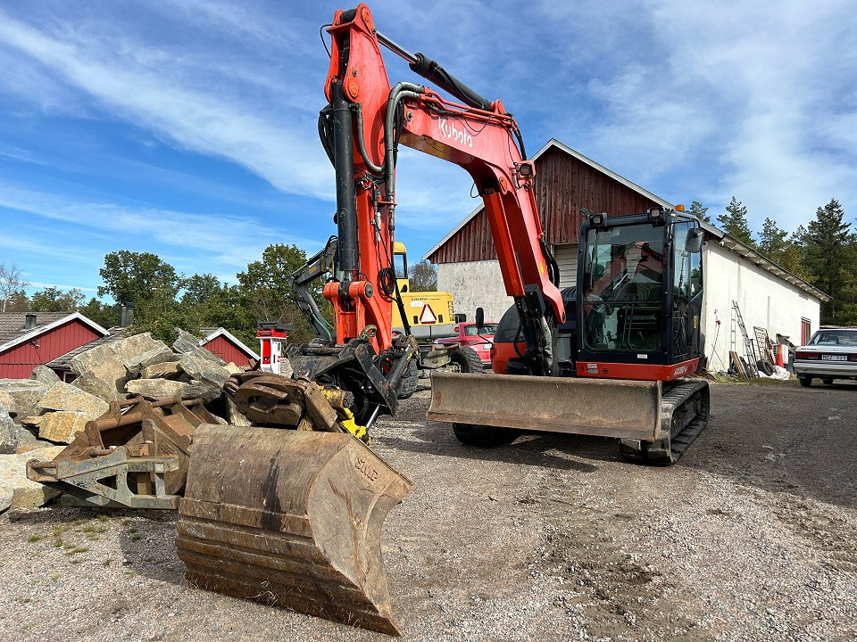 Kubota KX080-4 - Гусеничный экскаватор: фото 1 Kubota KX080-4 - Гусеничный экскаватор: фото 1