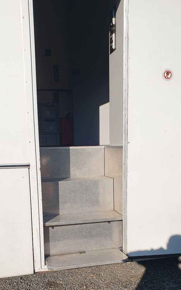 Racetransporter Achleitner 2 SNK 25 - Полуприцеп-автовоз: фото 5 Racetransporter Achleitner 2 SNK 25 - Полуприцеп-автовоз: фото 5