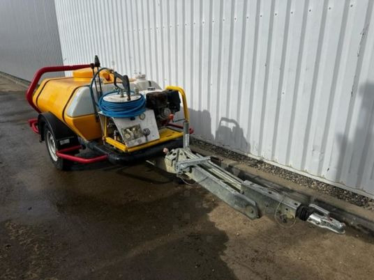 BRENDON BB1000 - Мойка высокого давления, Прицеп для легкового автомобиля: фото 2 BRENDON BB1000 - Мойка высокого давления, Прицеп для легкового автомобиля: фото 2