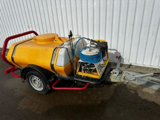 BRENDON BB1000 - Мойка высокого давления, Прицеп для легкового автомобиля: фото 1 BRENDON BB1000 - Мойка высокого давления, Прицеп для легкового автомобиля: фото 1