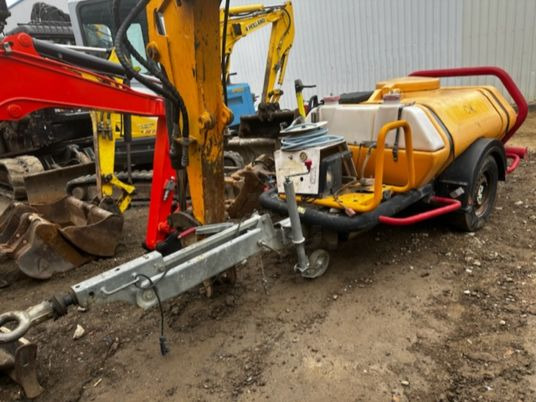 BRENDON BBW30KPE - Мойка высокого давления, Прицеп для легкового автомобиля: фото 2 BRENDON BBW30KPE - Мойка высокого давления, Прицеп для легкового автомобиля: фото 2