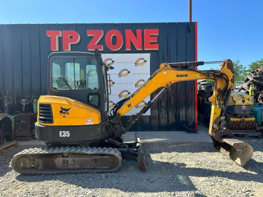 Bobcat E35 Cabine à 22500 € HT - Мини-экскаватор: фото 1 Bobcat E35 Cabine à 22500 € HT - Мини-экскаватор: фото 1