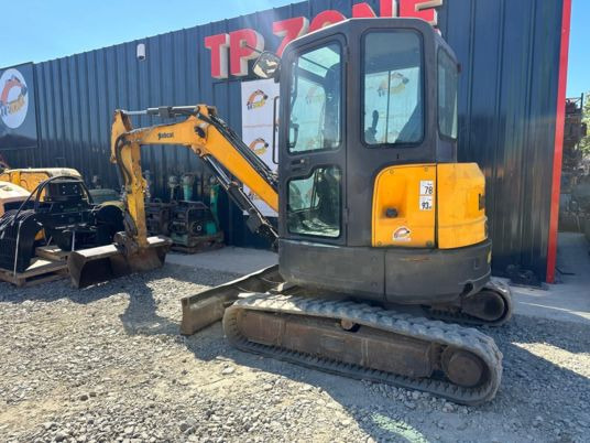 Bobcat E35 Cabine à 22500 € HT - Мини-экскаватор: фото 4 Bobcat E35 Cabine à 22500 € HT - Мини-экскаватор: фото 4