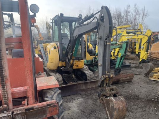 Komatsu PC26MR-3 - Мини-экскаватор: фото 4 Komatsu PC26MR-3 - Мини-экскаватор: фото 4