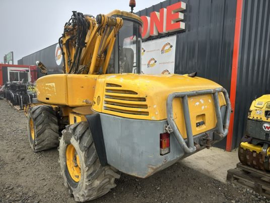 Mecalac 12MXT à 14900 Euros HT - Колёсный экскаватор: фото 4 Mecalac 12MXT à 14900 Euros HT - Колёсный экскаватор: фото 4