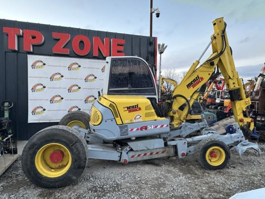 Menzi Muck A51 à 25 900 € HT - Экскаватор: фото 1 Menzi Muck A51 à 25 900 € HT - Экскаватор: фото 1