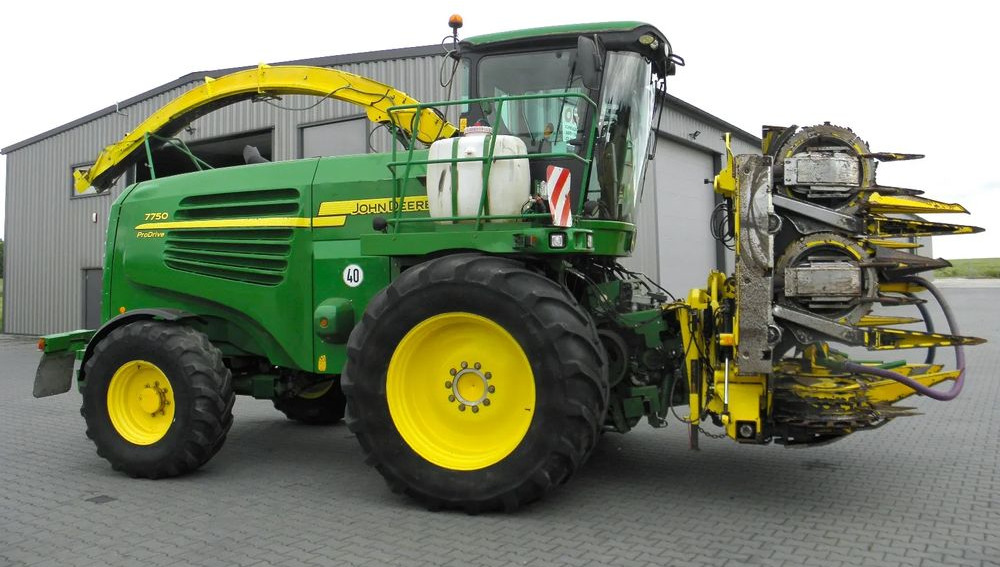 John Deere 7750 ProDrive 2008 Rok, +Kemper 375, +podbieracz do traw, Nie Malowany, Stan Bardzo Dobry - Кормоуборочный комбайн: фото 5 John Deere 7750 ProDrive 2008 Rok, +Kemper 375, +podbieracz do traw, Nie Malowany, Stan Bardzo Dobry - Кормоуборочный комбайн: фото 5