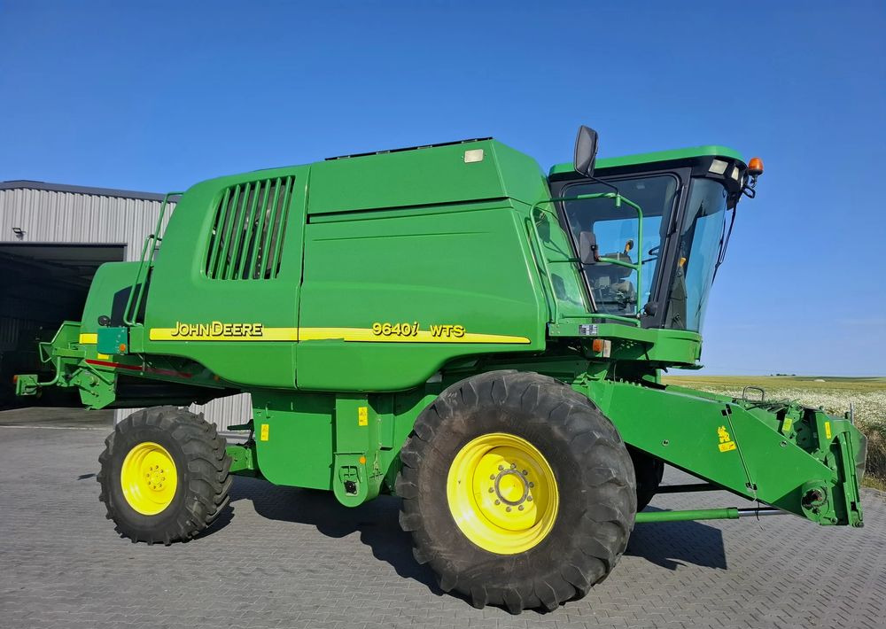 John Deere WTS 9640i 2005 Rok, heder 6,1m, Stol do rzepaku, Nie Malowany, Stan Bardzo Dobry - Зерноуборочный комбайн: фото 2 John Deere WTS 9640i 2005 Rok, heder 6,1m, Stol do rzepaku, Nie Malowany, Stan Bardzo Dobry - Зерноуборочный комбайн: фото 2