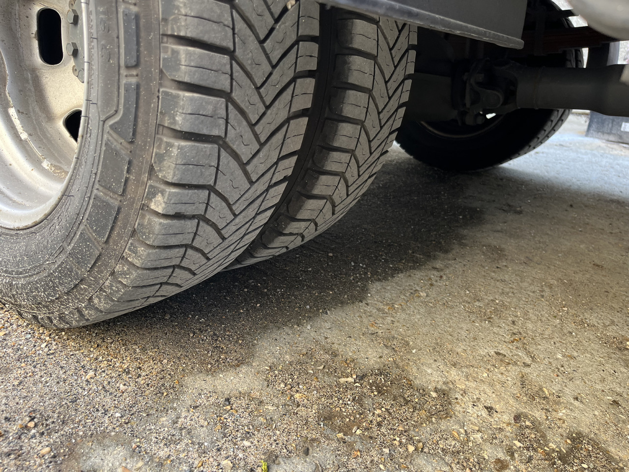 Iveco Daily 35-180 plateau dépannage dépanneuse porte voiture - Малотоннажный бортовой грузовик: фото 5 Iveco Daily 35-180 plateau dépannage dépanneuse porte voiture - Малотоннажный бортовой грузовик: фото 5