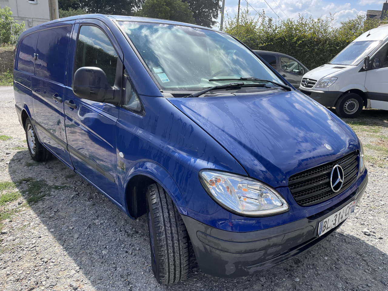 Mercedes Vito 111 cdi long - Цельнометаллический фургон: фото 2 Mercedes Vito 111 cdi long - Цельнометаллический фургон: фото 2