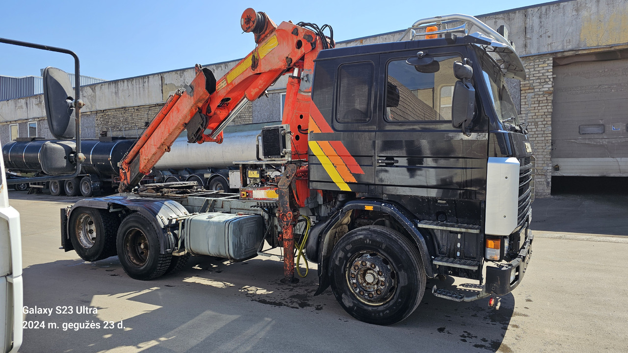 Scania 113.360 6x2 - Тягач: фото 4 Scania 113.360 6x2 - Тягач: фото 4