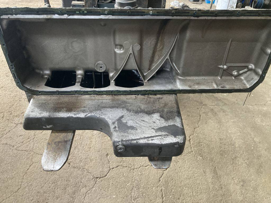 Mercedes-Benz Ölwanne Mercedes Motor OM 457 HLA A4570101113 OM457 Euro 5 EEV 15 - Масляный поддон для Автобусов: фото 3 Mercedes-Benz Ölwanne Mercedes Motor OM 457 HLA A4570101113 OM457 Euro 5 EEV 15 - Масляный поддон для Автобусов: фото 3