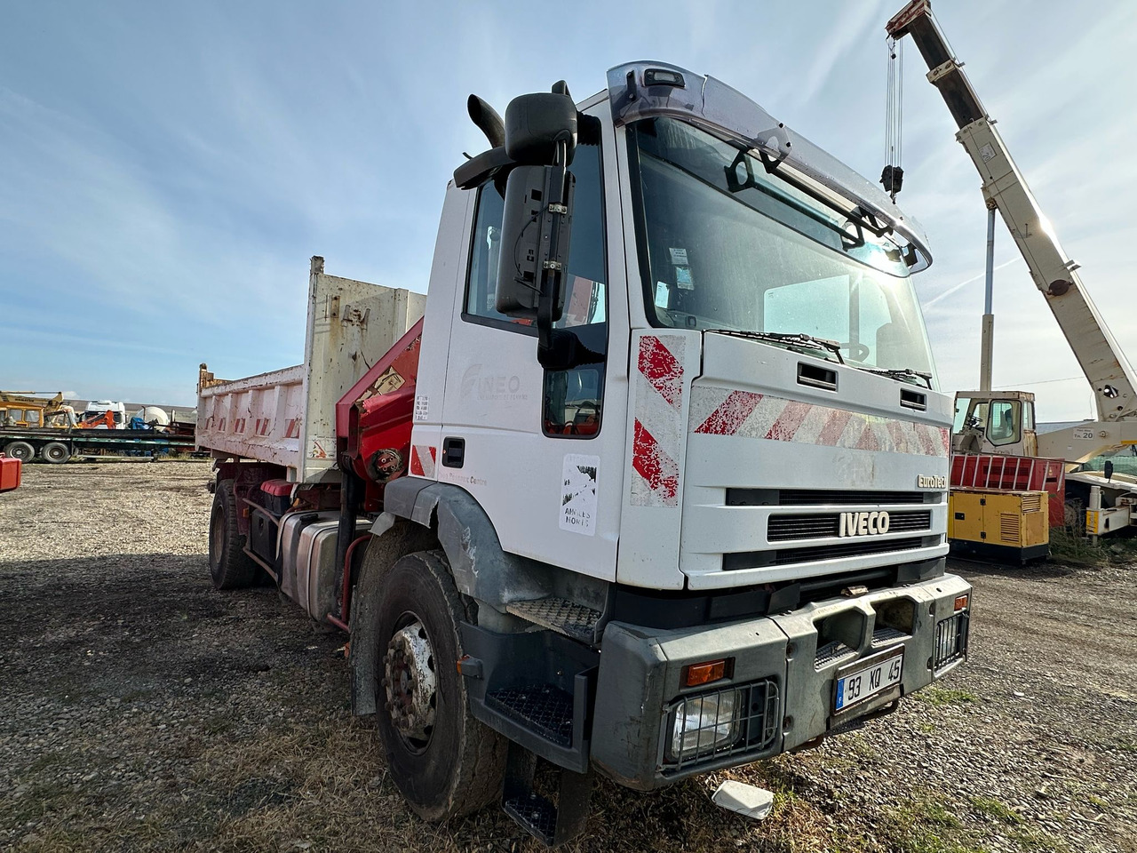 IVECO EUROTRAKKER TIPPER - Самосвал: фото 2 IVECO EUROTRAKKER TIPPER - Самосвал: фото 2