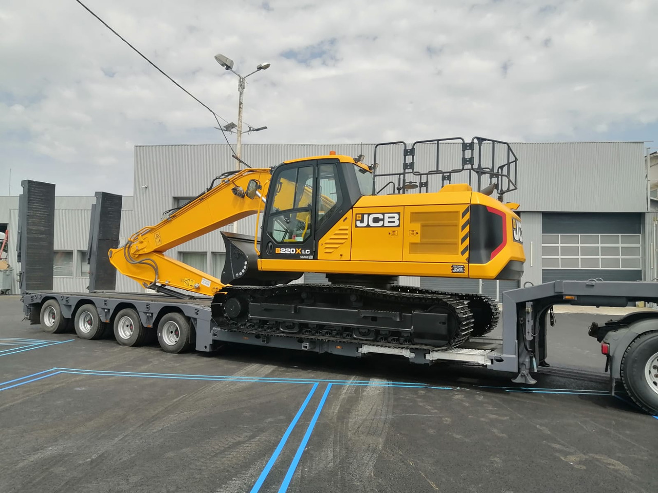 JCB 220X LC, AC, EXCAVATOR TOP !!! - Гусеничный экскаватор: фото 1 JCB 220X LC, AC, EXCAVATOR TOP !!! - Гусеничный экскаватор: фото 1