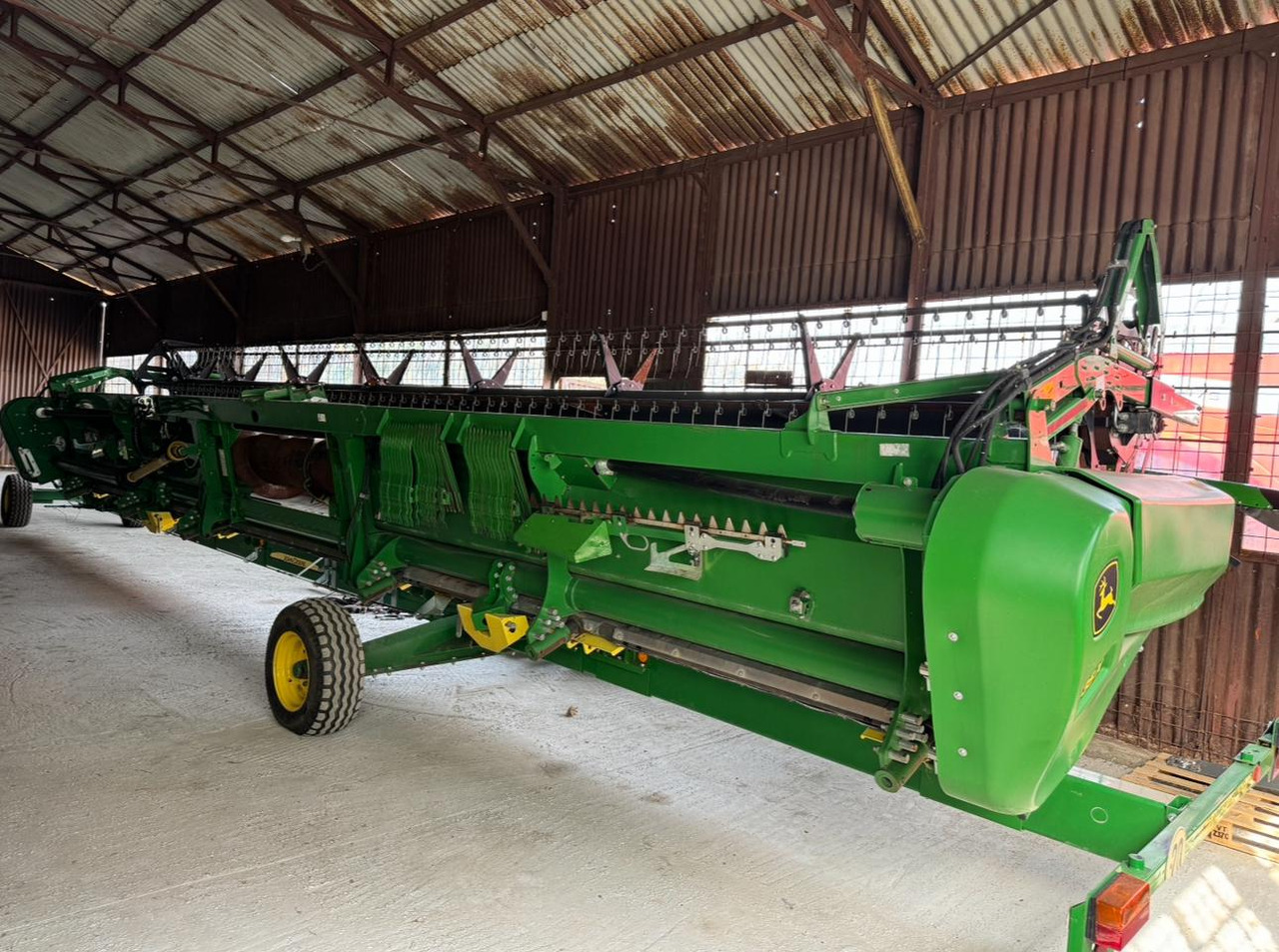 John Deere S680i combine + 635X Header + Zurn trailer в лизинг John Deere S680i combine + 635X Header + Zurn trailer: фото 8 John Deere S680i combine + 635X Header + Zurn trailer в лизинг John Deere S680i combine + 635X Header + Zurn trailer: фото 8