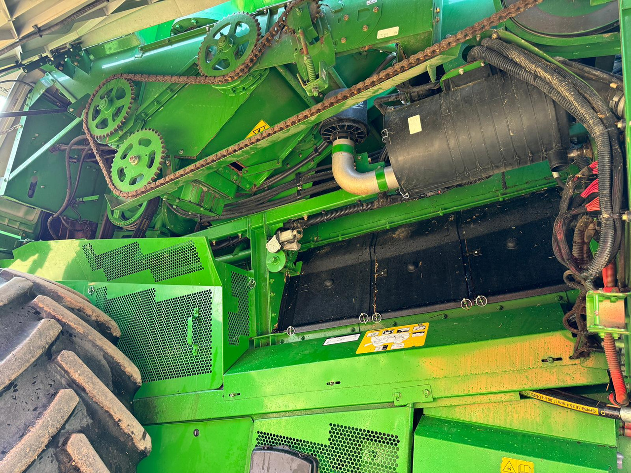 John Deere S680i combine + 635X Header + Zurn trailer в лизинг John Deere S680i combine + 635X Header + Zurn trailer: фото 9 John Deere S680i combine + 635X Header + Zurn trailer в лизинг John Deere S680i combine + 635X Header + Zurn trailer: фото 9