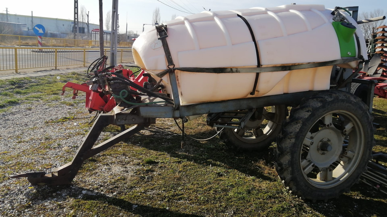 MET Wirax Sprayer 2000 - Прицепной опрыскиватель: фото 5 MET Wirax Sprayer 2000 - Прицепной опрыскиватель: фото 5