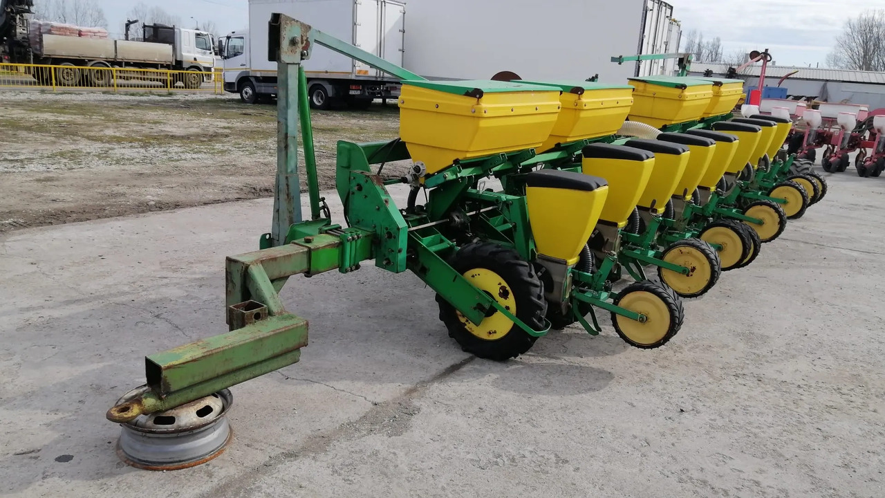 SFOGGIA GAMA PLUS 12/9m/12 Rows Seeding Machine - Сеялка точного высева: фото 4 SFOGGIA GAMA PLUS 12/9m/12 Rows Seeding Machine - Сеялка точного высева: фото 4