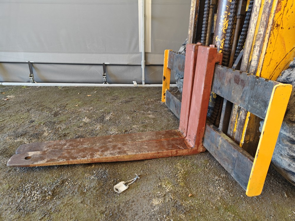 HYSTER Diesel trukki - Дизельный погрузчик: фото 4 HYSTER Diesel trukki - Дизельный погрузчик: фото 4